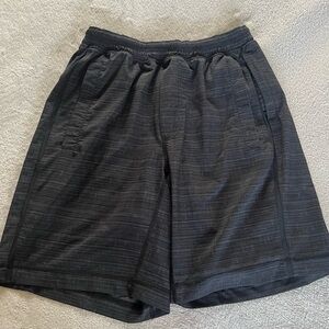 Lululemon Pace Breaker Linerless 9”